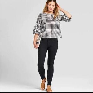 Universal Thread Women’s Mid-Rise Black NWT